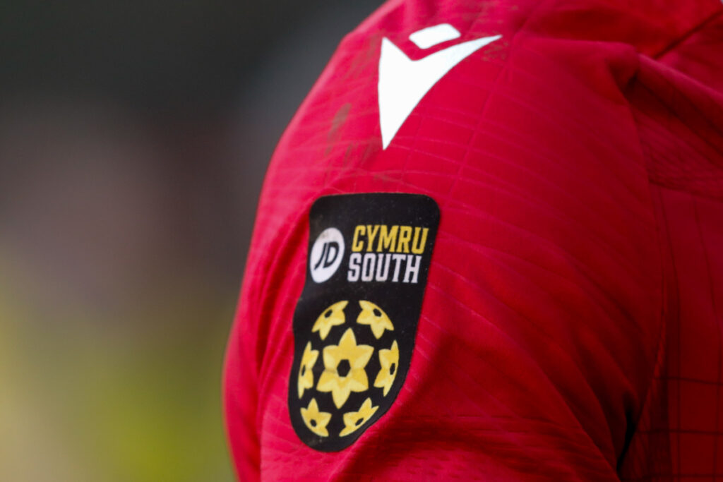 JD Cymru South badge.