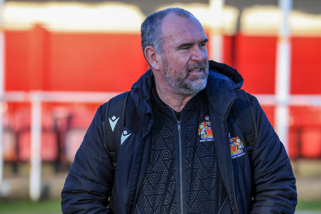 Barry Town United Manager Steve Jenkins during the 2025/26 JD Cymru Leagues Premier fixture between Briton Ferry Llansawel AFC & Barry Town United at The Renewable Centre Stadium, Neath, Wales.
