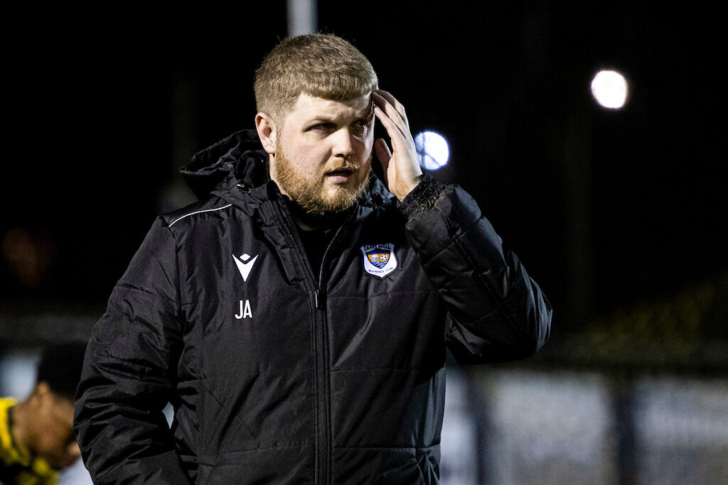 Taffs Well manager Josh Anderson ahead of kick off. Taffs Well v Carmarthen Town in the JD Cymru South at Rhiw Dda’r on the 21st February 2025
